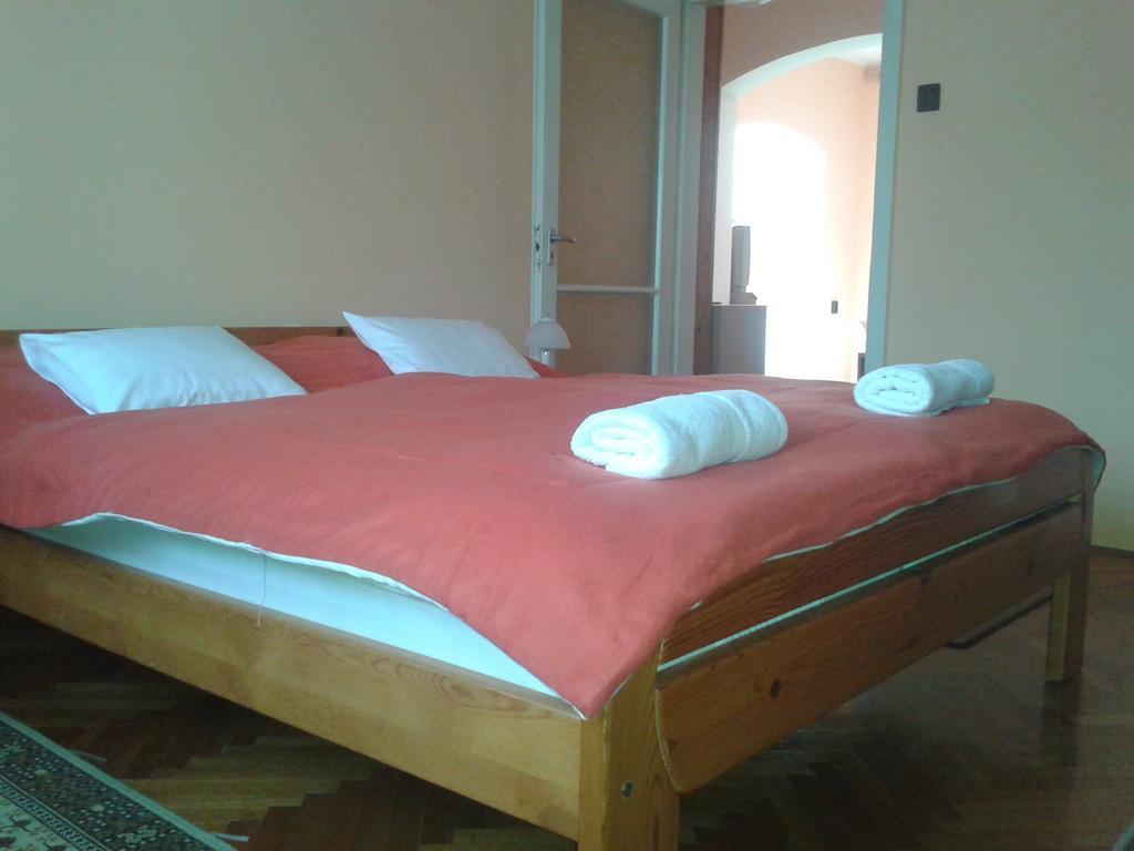 Bed and Breakfast Bundics Vendeghazak Ленті Номер фото