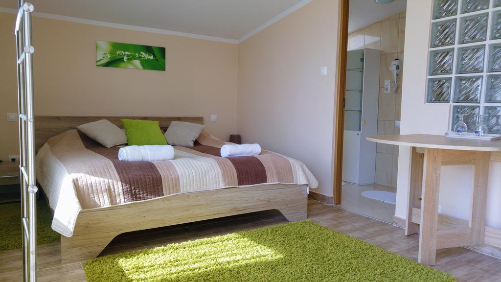Bed and Breakfast Bundics Vendeghazak Ленті Екстер'єр фото