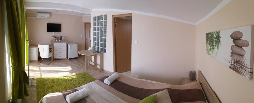 Bed and Breakfast Bundics Vendeghazak Ленті Екстер'єр фото